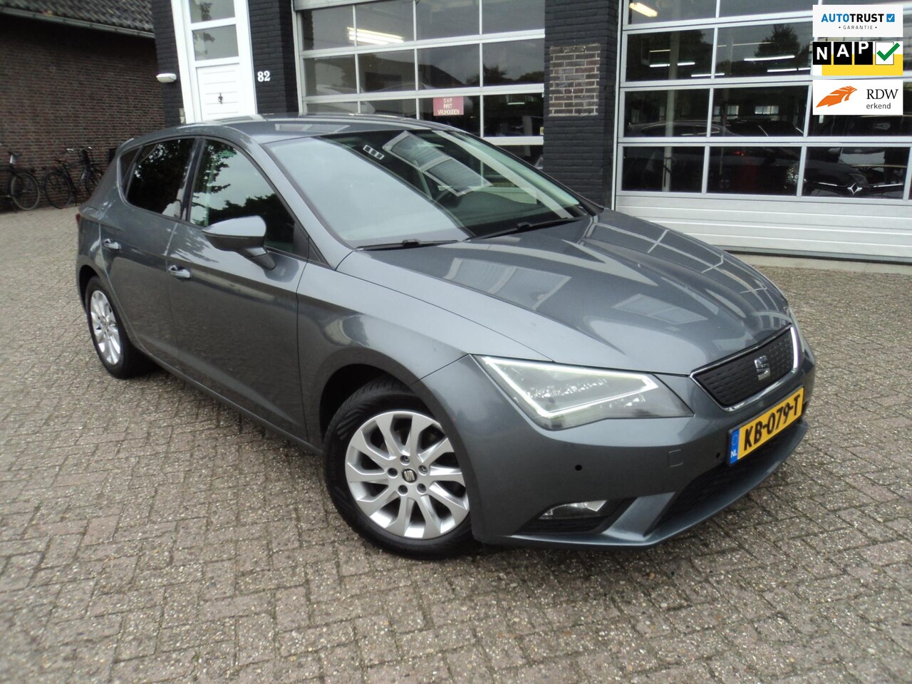 SEAT Leon - 1.0 EcoTSI Style Connect Cruise Camera Navigatie - AutoWereld.nl