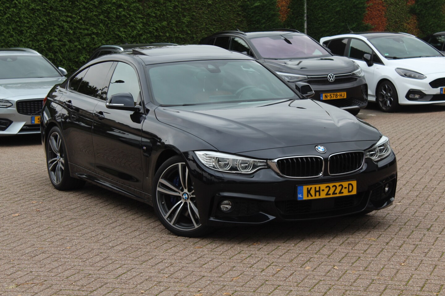 BMW 4-serie Gran Coupé - 430i Centennial High Exe. M Sport / Schuifdak / 360Camera / Head-up / Keyless / Volleder / - AutoWereld.nl
