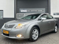 Toyota Avensis - 2.0 VVTi Business | AUTOMAAT | NAVI | TREKHAAK | NL AUTO |