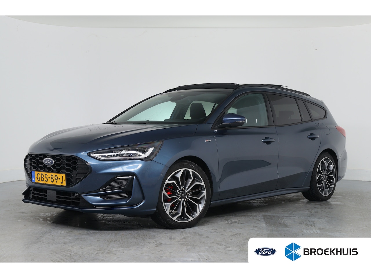 Ford Focus Wagon - 1.0 EcoBoost Hybrid 155pk ST Line X | Automaat! | Open Dak | Winter Pack | Cruise Adaptive - AutoWereld.nl