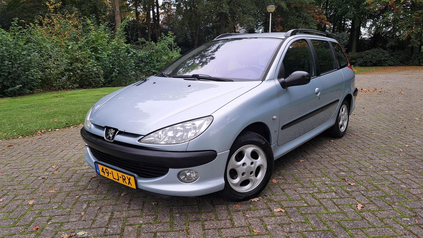 Peugeot 206 SW - 1.4 XS LM-VELGEN SPORTSTOELEN TREKHAAK NW APK - AutoWereld.nl