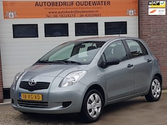 Toyota Yaris - 1.3 VVTi Terra
