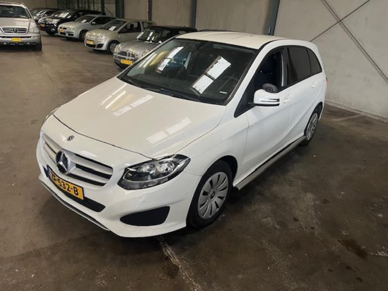 Mercedes-Benz B-klasse - 220 d Ambition! EXPORT! MOTOR NOT GOOD! - AutoWereld.nl