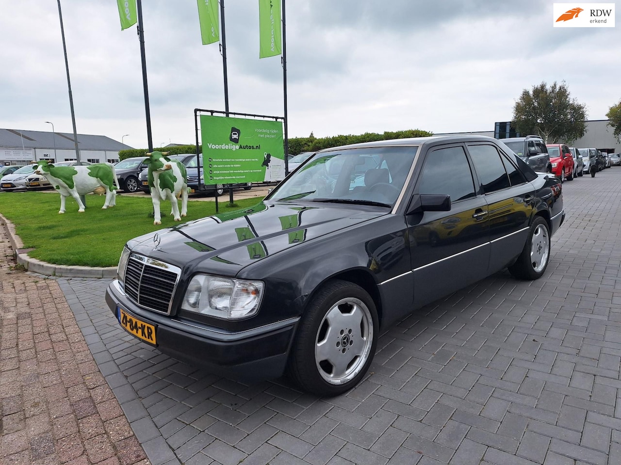 Mercedes-Benz 200-500 (W124) - 260 E / Mooie originele NL auto / APK mei 2026 - AutoWereld.nl