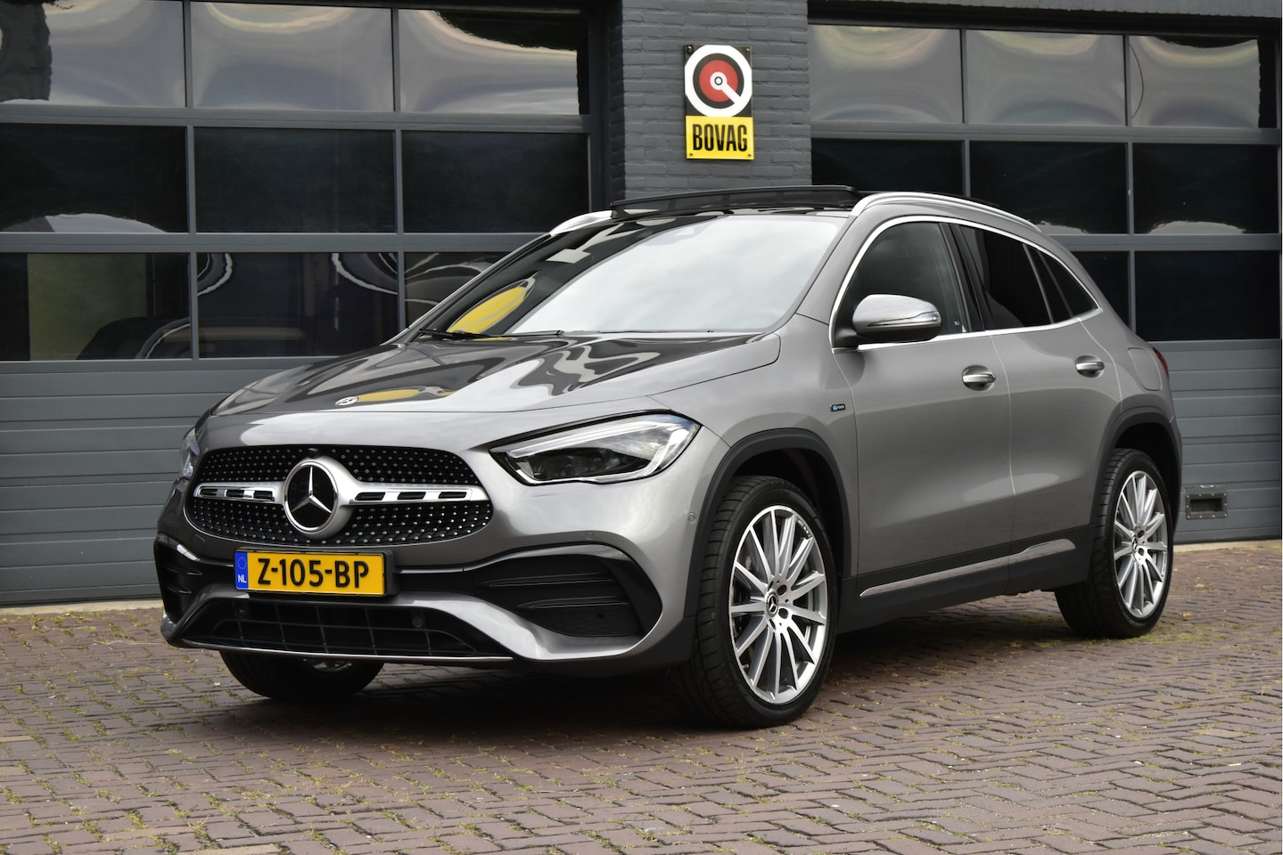 Mercedes-Benz GLA-Klasse - 250 e AMG Line 250 e AMG Line - AutoWereld.nl