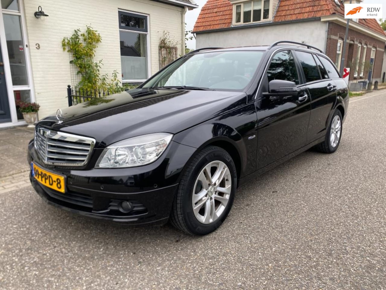 Mercedes-Benz C-klasse Estate - 180 CGI BlueEFFICIENCY Business Class Automaat,Stoelverwarming,NAP - AutoWereld.nl