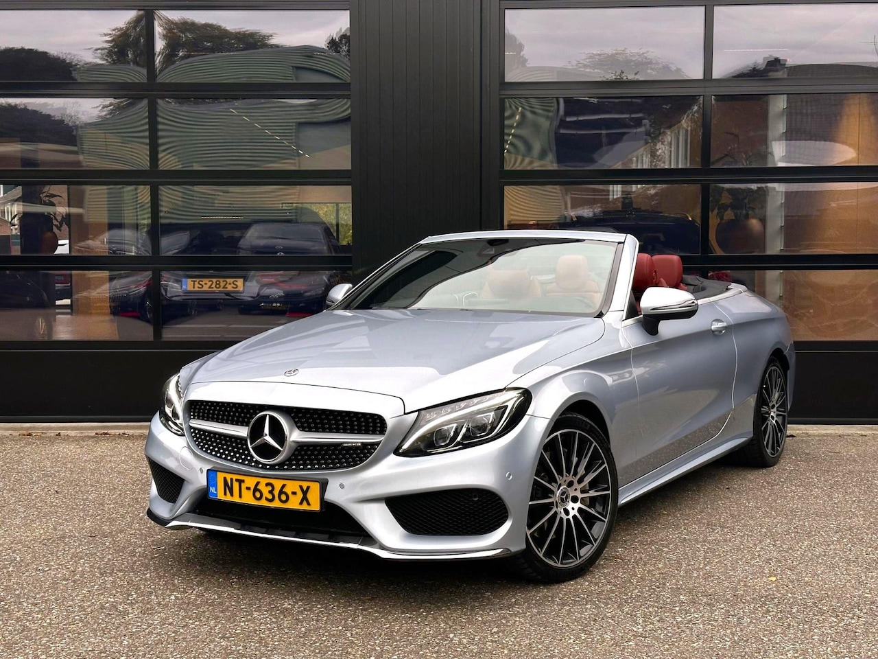 Mercedes-Benz C-klasse Cabrio - C250 Prestige AMG Burmester - AutoWereld.nl