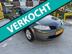 Renault Mégane - 1.6-16V Business Line *LAGEKM* DEALEROND* NETJES"