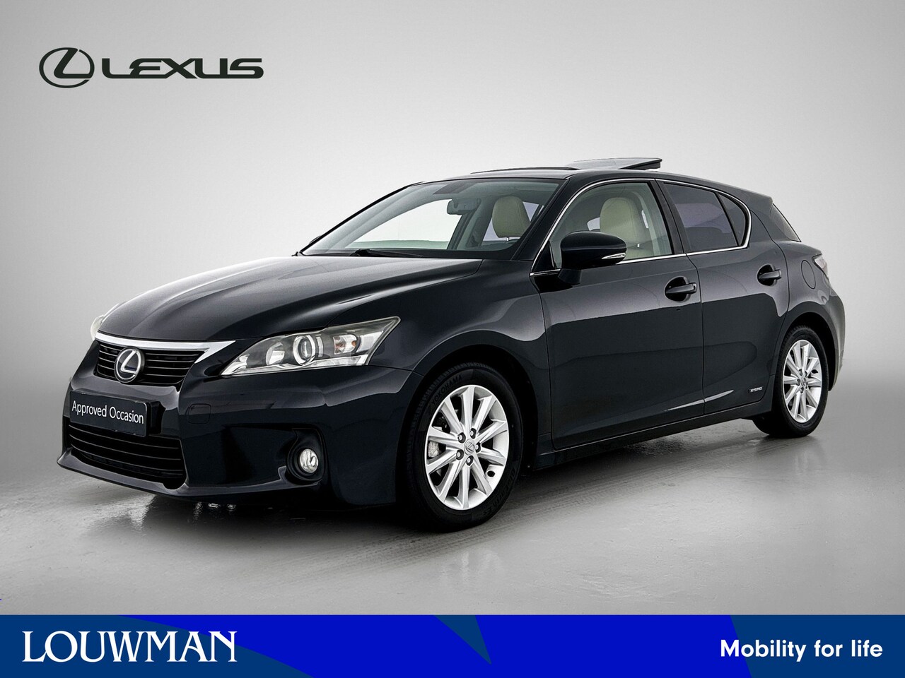 Lexus CT 200h - Business Line | Premium Navigatie | Glazen dak | Lederen Bekleding | - AutoWereld.nl