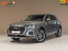 Audi Q3 - 35 TFSI Pro Line business / 150pk / Trekhaak / Stoelverwarming / Sfeerverlichting /