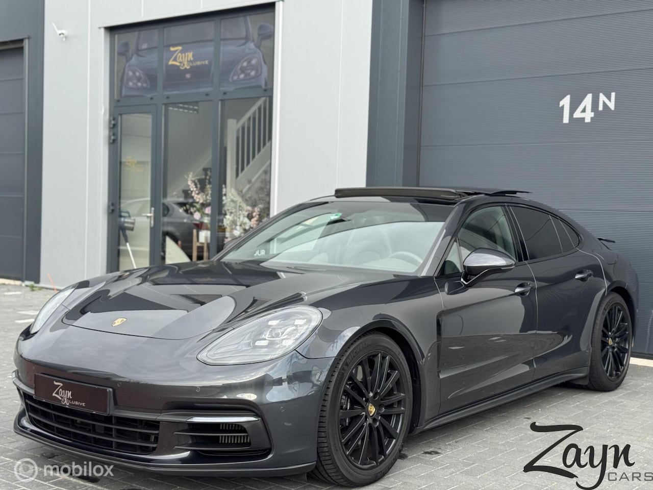 Porsche Panamera - 2.9 4 E-Hybrid | Pano | LED | Sportuitlaat - AutoWereld.nl