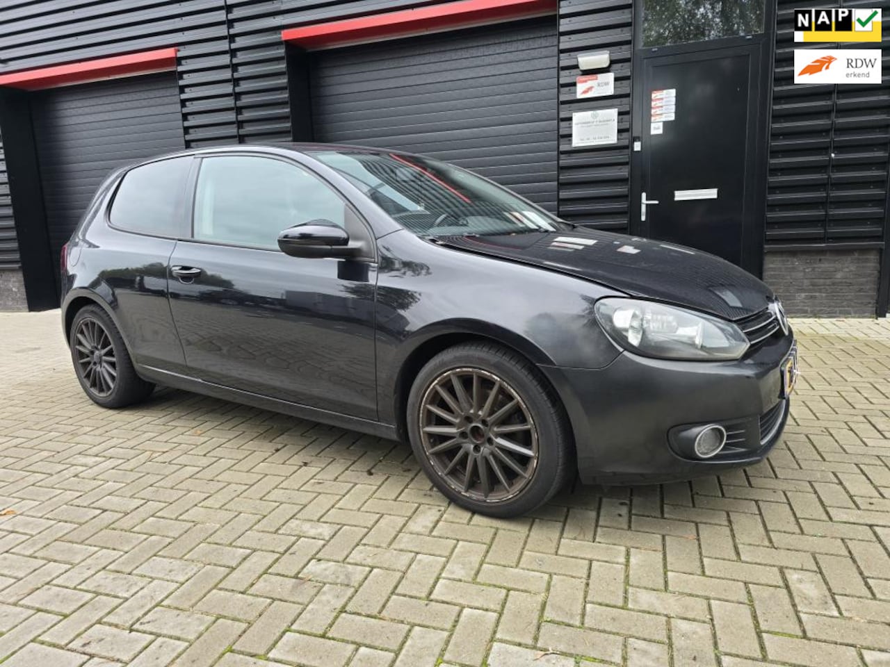 Volkswagen Golf - 1.4 TSI Highline | SCHADE | CLIMA | NAVI | CRUISE CONTROL | ELEC. PAKKET - AutoWereld.nl
