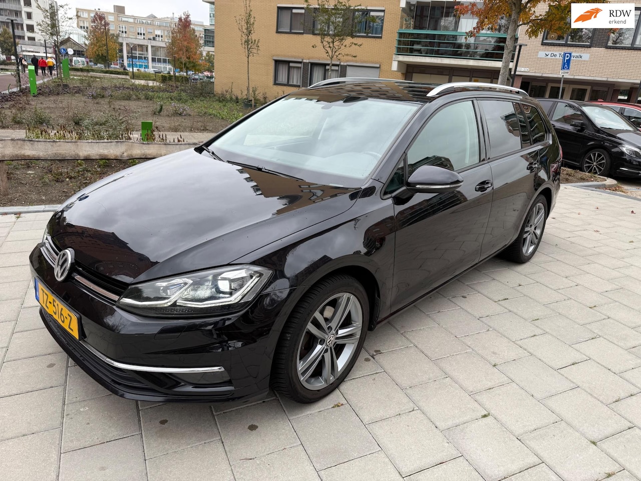 Volkswagen Golf Variant - 1.6 TDI Highline | DSG | Facelift - AutoWereld.nl
