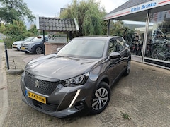 Peugeot 2008 - 1.2 PureTech Active //Trekhaak//1e eigenaar//4-seizoenenbanden