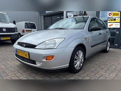 Ford Focus - 1.8-16V Ghia 5-deurs airco elektrische pakket