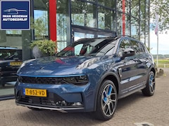 Lynk & Co 01 - 1.5 | Panoramadak | Navigatie | PDC + Camera | 20 inch | Cruise Control | Climate Control