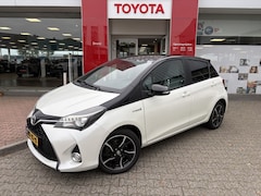 Toyota Yaris - 1.5 Hybrid Dynamic Bi-tone | All season | Stoelverwarming |