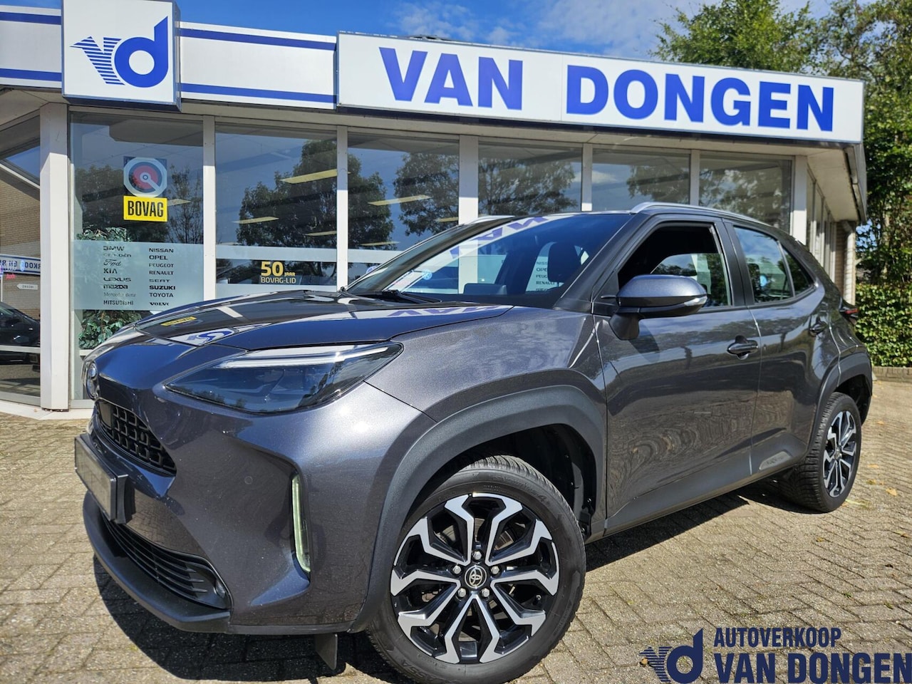 Toyota Yaris Cross - 1.5 Hybrid Dynamic | Winterpack / Cruise Adapt / Keyless / Navi / Carplay - AutoWereld.nl