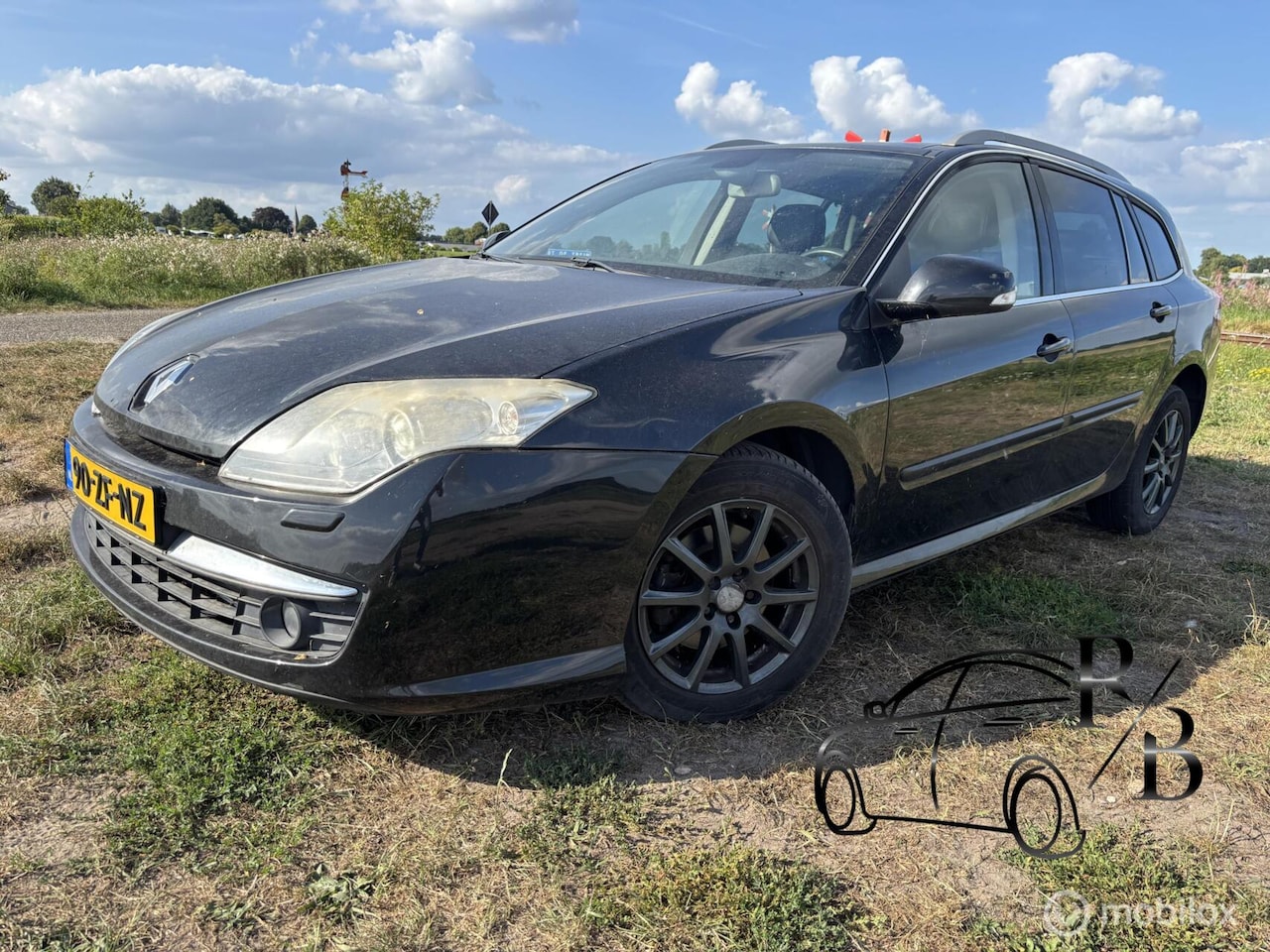 Renault Laguna Estate - 2.0 dCi Dynamique LEES TEKST!!! - AutoWereld.nl