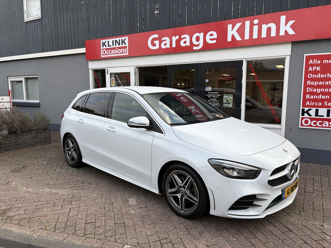 Mercedes-Benz B-klasse - B180 136PK 7G-DCT Business Solution AMG - AutoWereld.nl