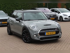 MINI Cooper S - 2.0 Pepper / Navigatie / Half leder / Parkeerhulp / Keyless / 17'' / Cruise Control