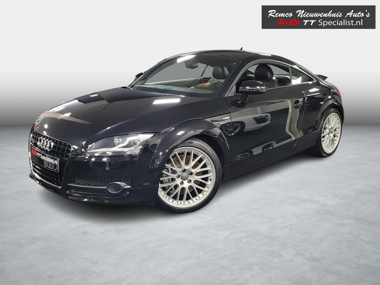 Audi TT - 3.2 V6 quattro Automaat S-Line Binnen en Buiten - AutoWereld.nl