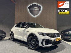 Volkswagen T-Roc - 2.0 TSI 4Motion R ClimaC.CruiseC.Navi.Cama.Akrapovic.LMV