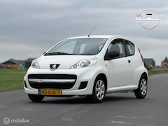 Peugeot 107 - 1.0-12V XS Airco