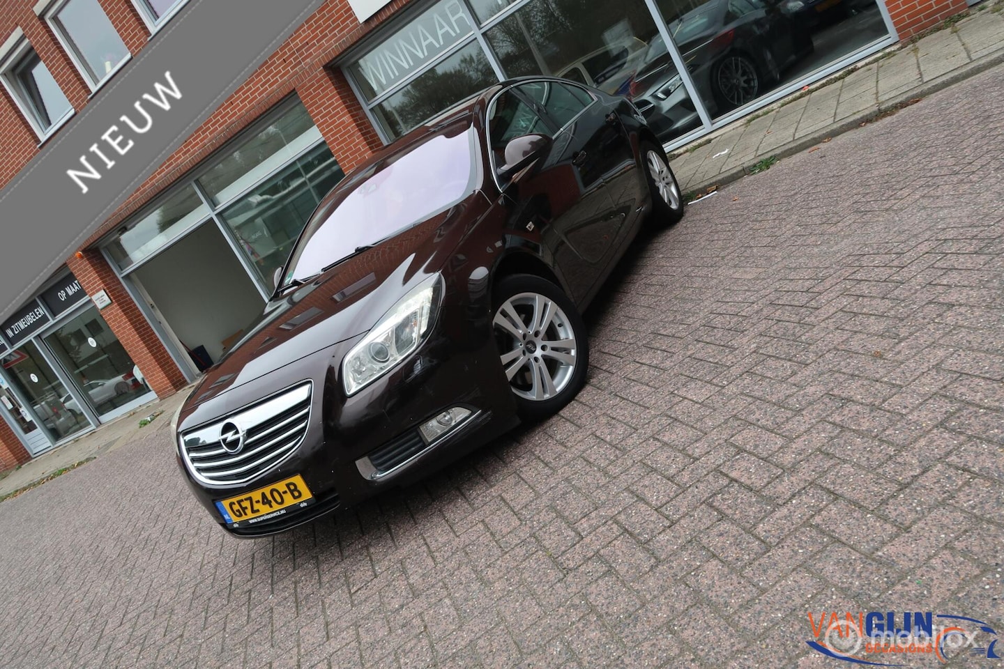 Opel Insignia - 2.0 CDTI Cosmo Automaat Navi Climate cont - AutoWereld.nl