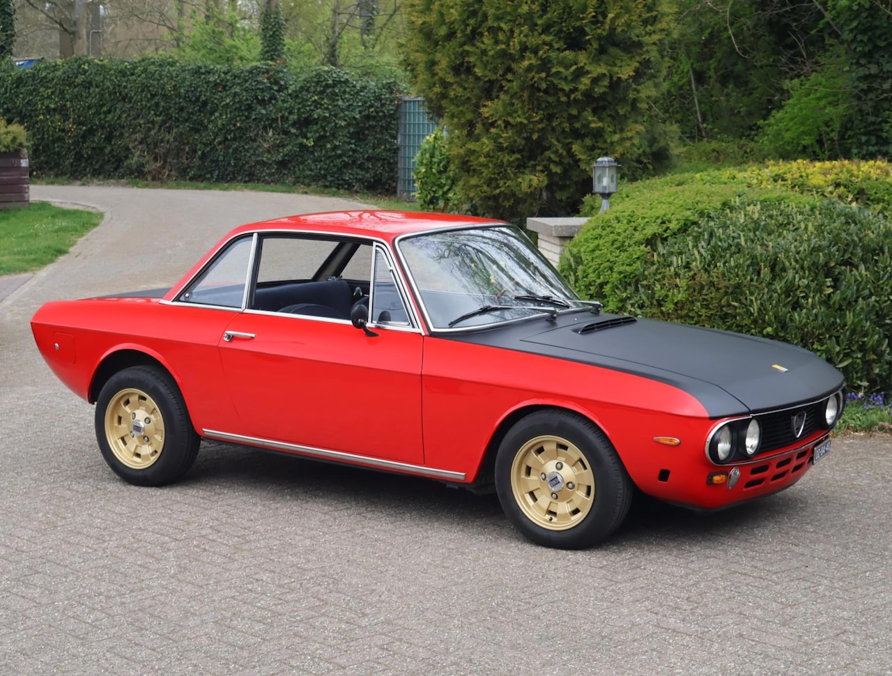 Lancia Fulvia - 1.3s Serie2 - AutoWereld.nl