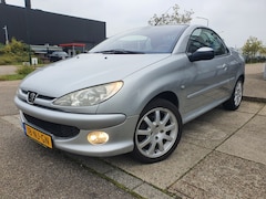 Peugeot 206 CC - 2.0-16V |ECC|LEER|NAVI|APK|NAP|NL AUTO|2003