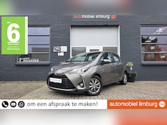 Toyota Yaris - 1.5 VVT-i Comfort | CAMERA | PARKEERSENSOREN | STOELVERWARMING | VOLLEDIGE ONDERHOUDSHISTO