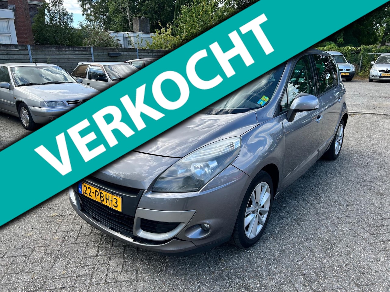 Renault Scénic - 1.4 TCE Celsium // APK 26-4-2026 // - AutoWereld.nl
