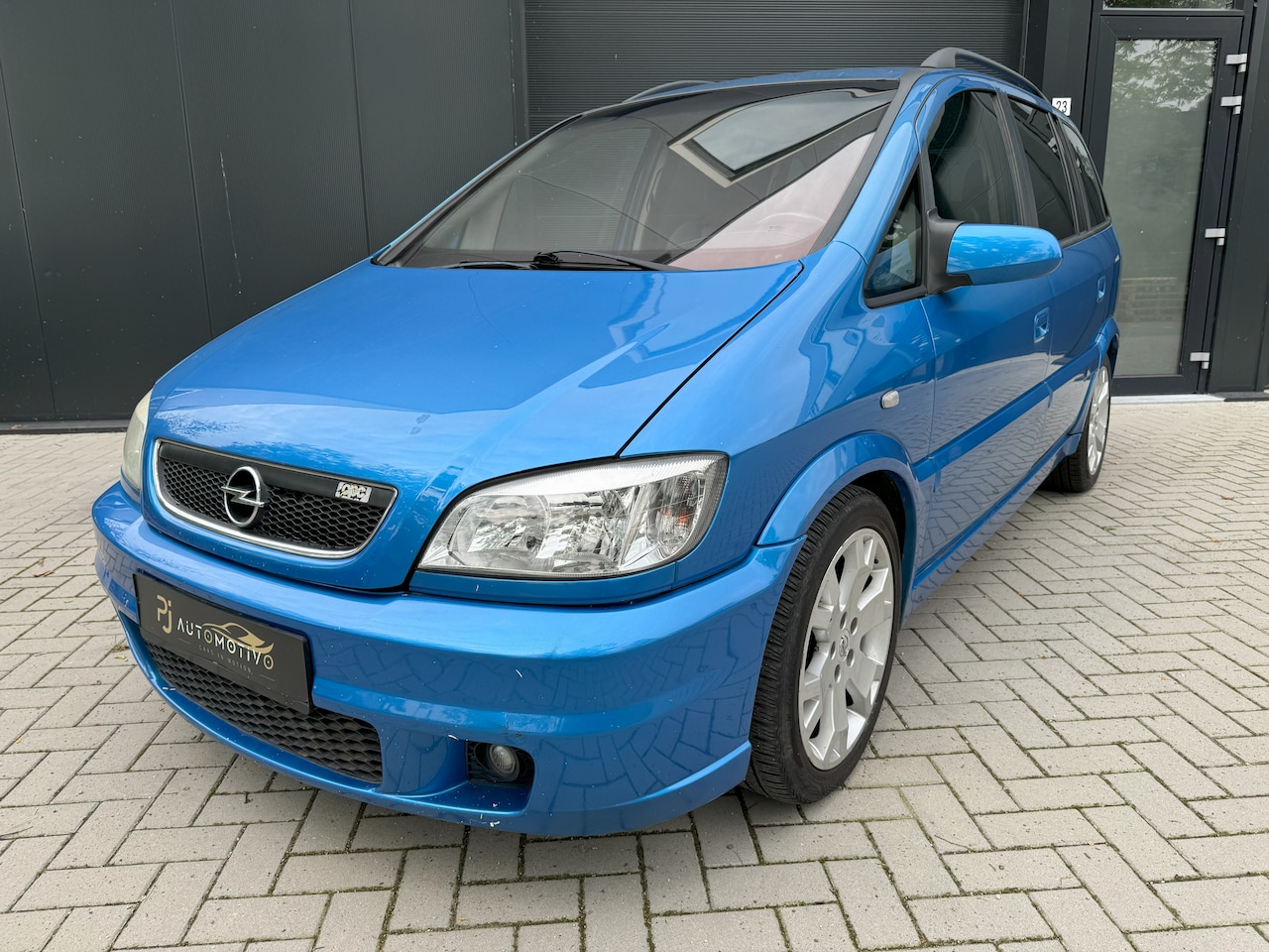 Opel Zafira - 2.0-16V OPC - AutoWereld.nl