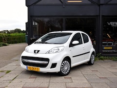 Peugeot 107 - 1.0-12V XR Carplay Navigatie