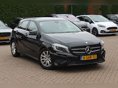 Mercedes-Benz A-klasse - 180 / Navigatie / Parkeerhulp V+A / 16'' / Bluetooth / Cruise Control