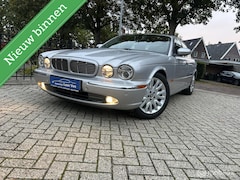 Jaguar XJ - 4.2 V8 Executive , schuifdak, Youngtimer