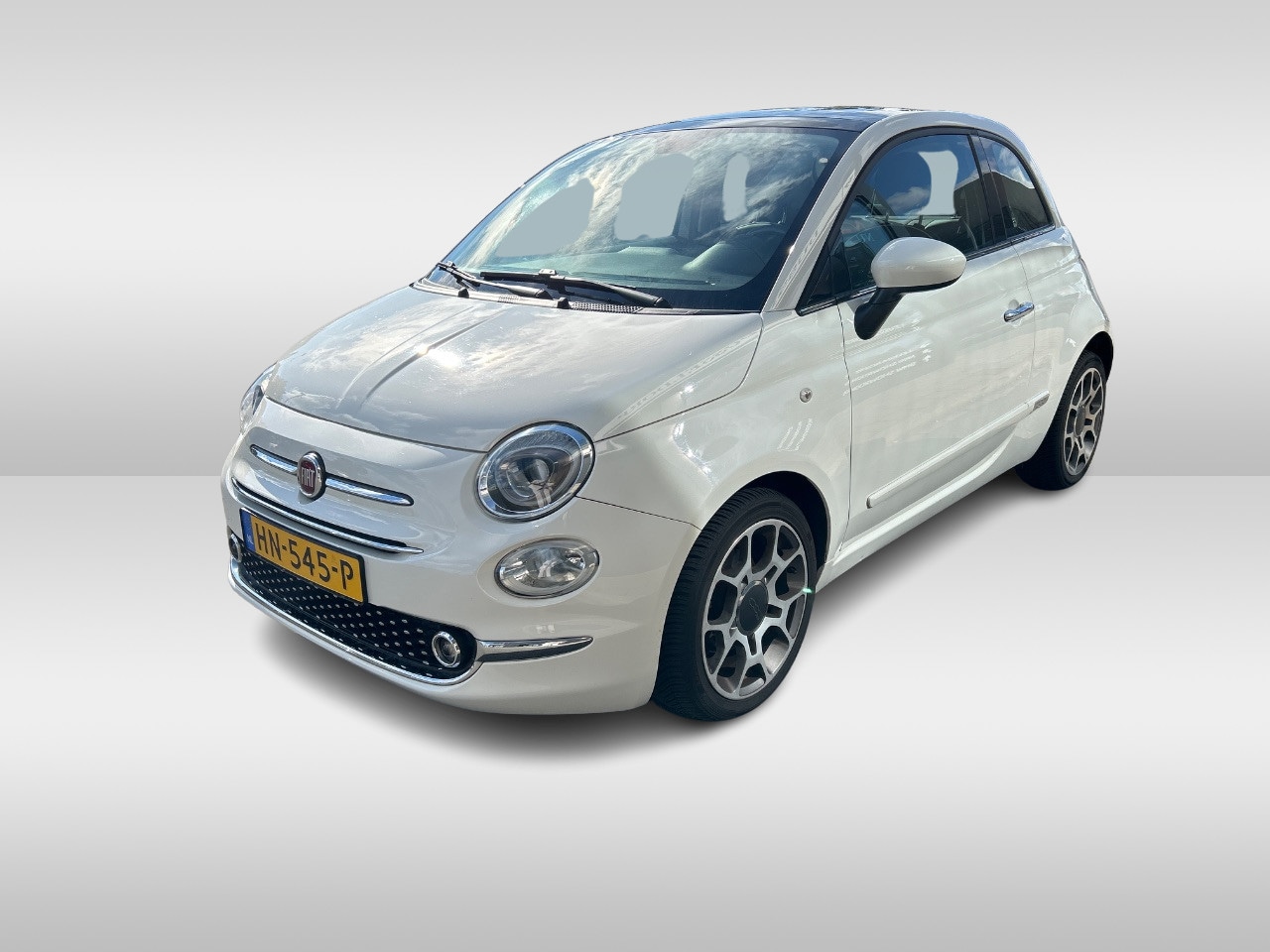Fiat 500 - 0.9 TwinAir Turbo Lounge / Panoramadak / Navigatie / DAB / 16'' / Cruise Control - AutoWereld.nl