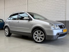Volkswagen Polo - 1.4-16V FSI FUN