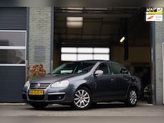 Volkswagen Jetta - 1.4 TSI Comfortline Business