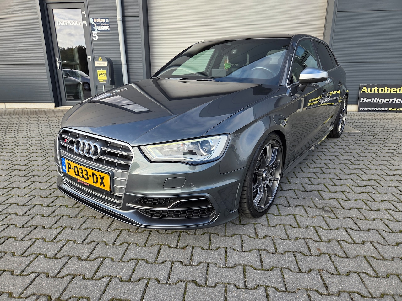 Audi A3 Sportback - 2.0 TFSI q. Pro Line Plus 376 pk - AutoWereld.nl