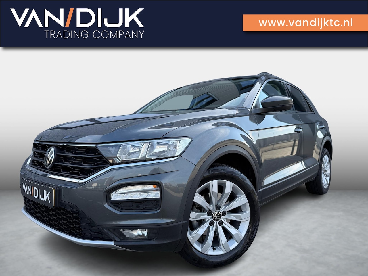 Volkswagen T-Roc - 1.0 TSI Style ✓Navigatie ✓Apple Carplay & Android Auto ✓Climate ✓Adapt. Cruise ✓Parkeersen - AutoWereld.nl