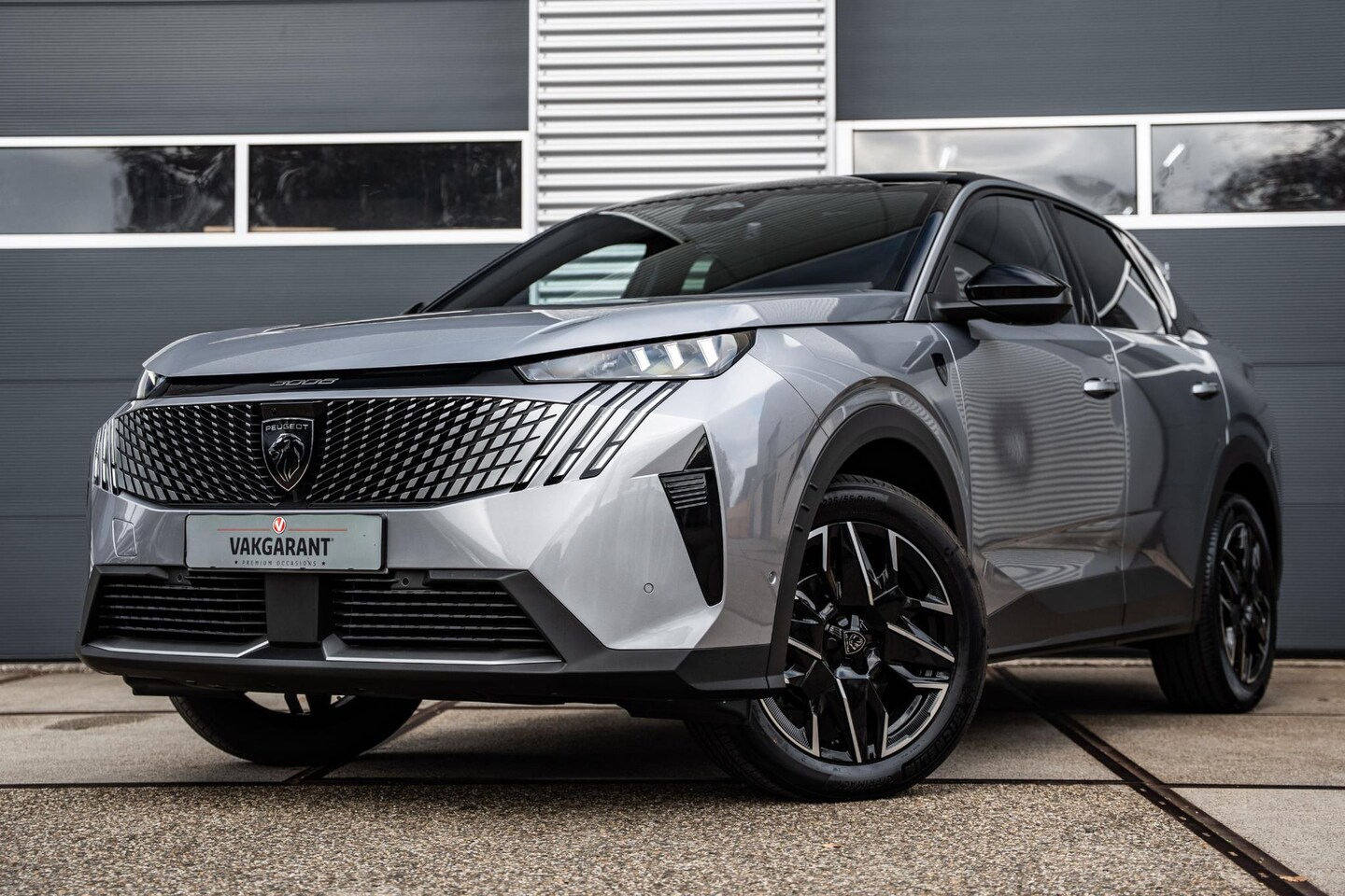 Peugeot 3008 - Hybrid 145 GT |Panorama dak |Camera |Focal Audio | - AutoWereld.nl