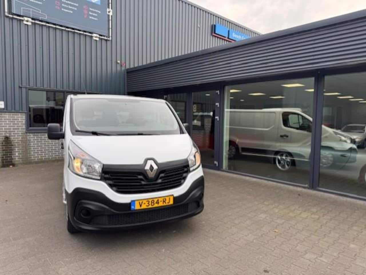 Renault Trafic - 1.6 dCi T27 L1H1 Comfort Energy 1.6 dCi T27 L1H1 Comfort Energy - AutoWereld.nl