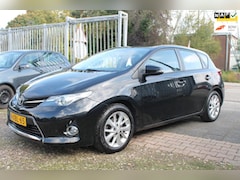 Toyota Auris - 1.3 Now