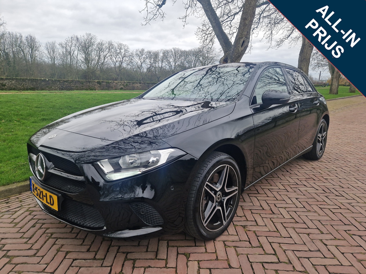 Mercedes-Benz A-klasse - 250 e / Stoelverwarming / AMG Velgen / PDC - AutoWereld.nl