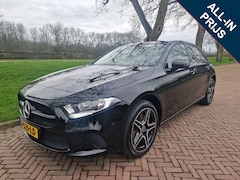 Mercedes-Benz A-klasse - 250 e / Stoelverwarming / AMG Velgen / PDC