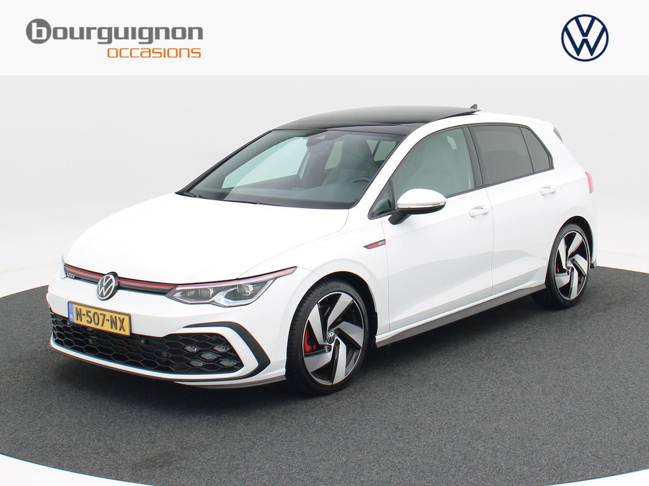 Volkswagen Golf - 2.0 TSi GTi 245 Pk | Panoramadak | Full LED | Volledig Leder | Adaptive Cruise | Carplay | - AutoWereld.nl