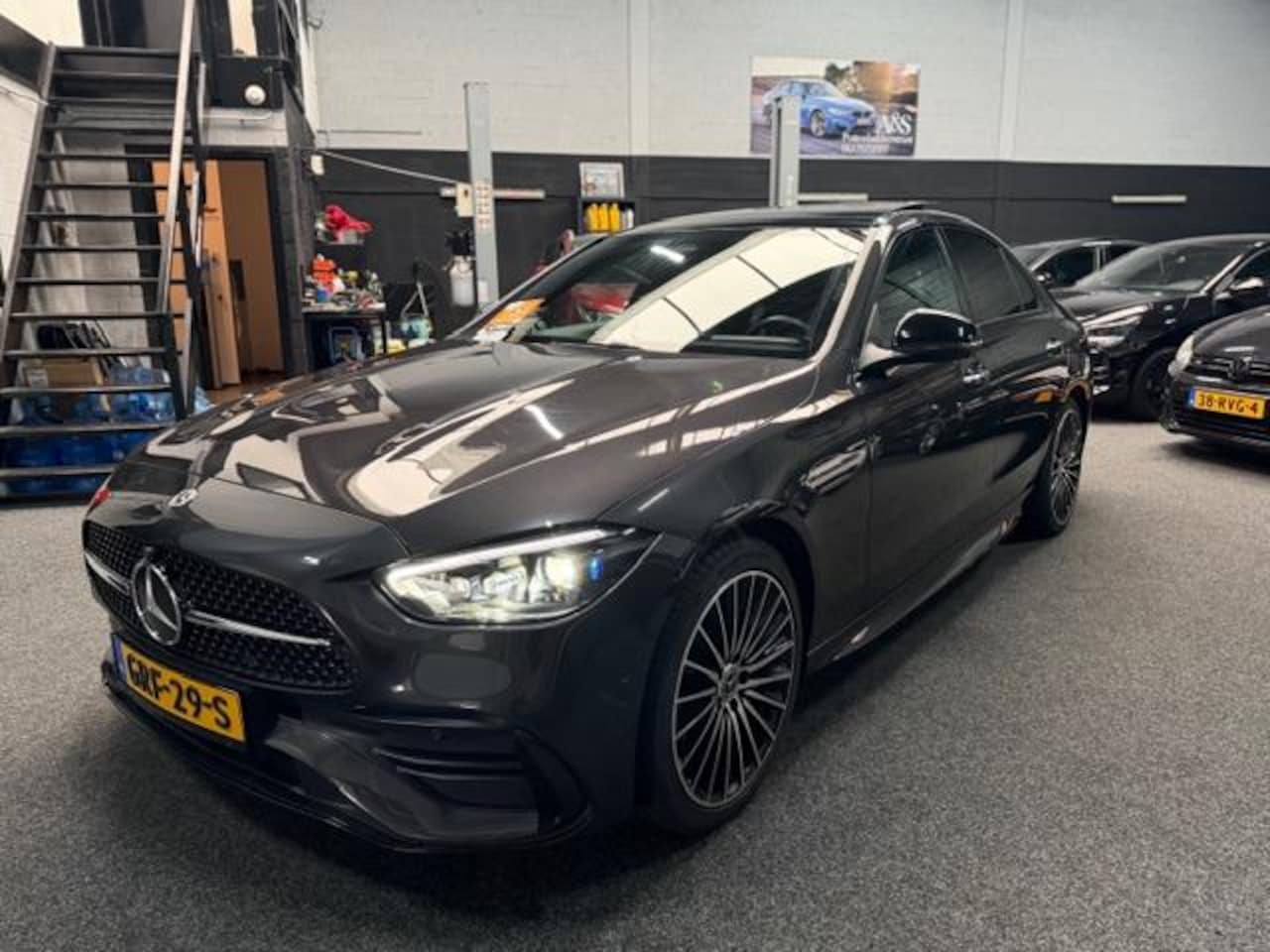 Mercedes-Benz C-klasse - 300 e AMG Line 300 e AMG Line - AutoWereld.nl