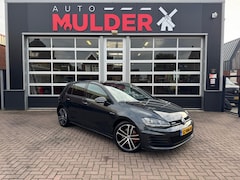 Volkswagen Golf - 2.0 TDI 184PK GTD AUTOMAAT / PANODAK / NAVI / LEER / CRUISECONTROL / CAMERA / RIJKLAAR